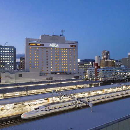 Hotel Associa Сидзуока Экстерьер фото Shinkansen platforms