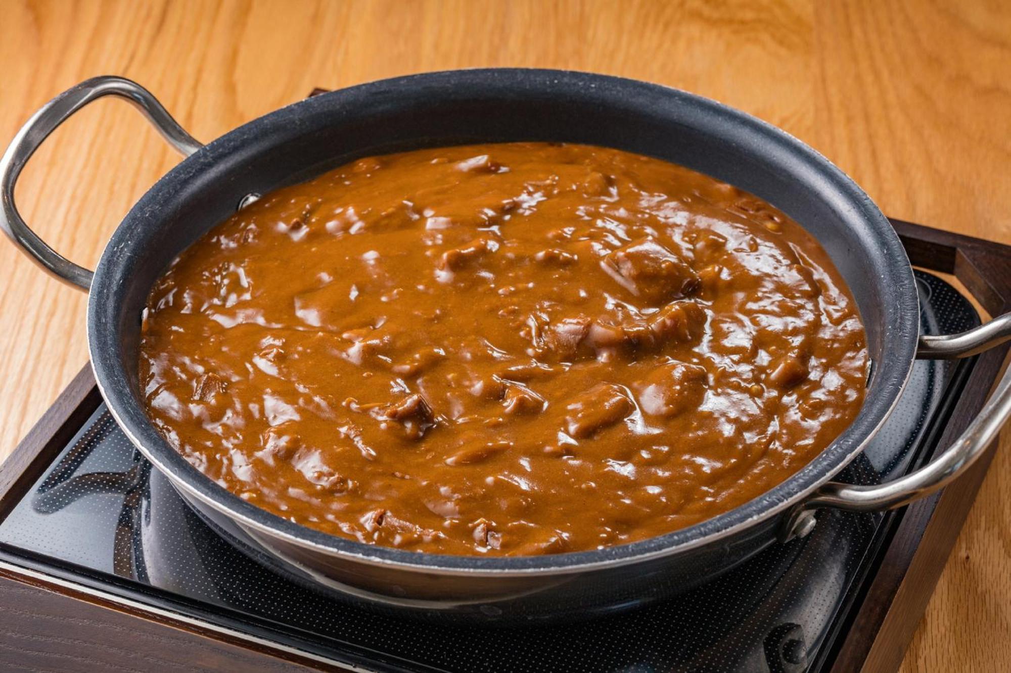 Hotel Associa Сидзуока Экстерьер фото A pot of Japanese curry